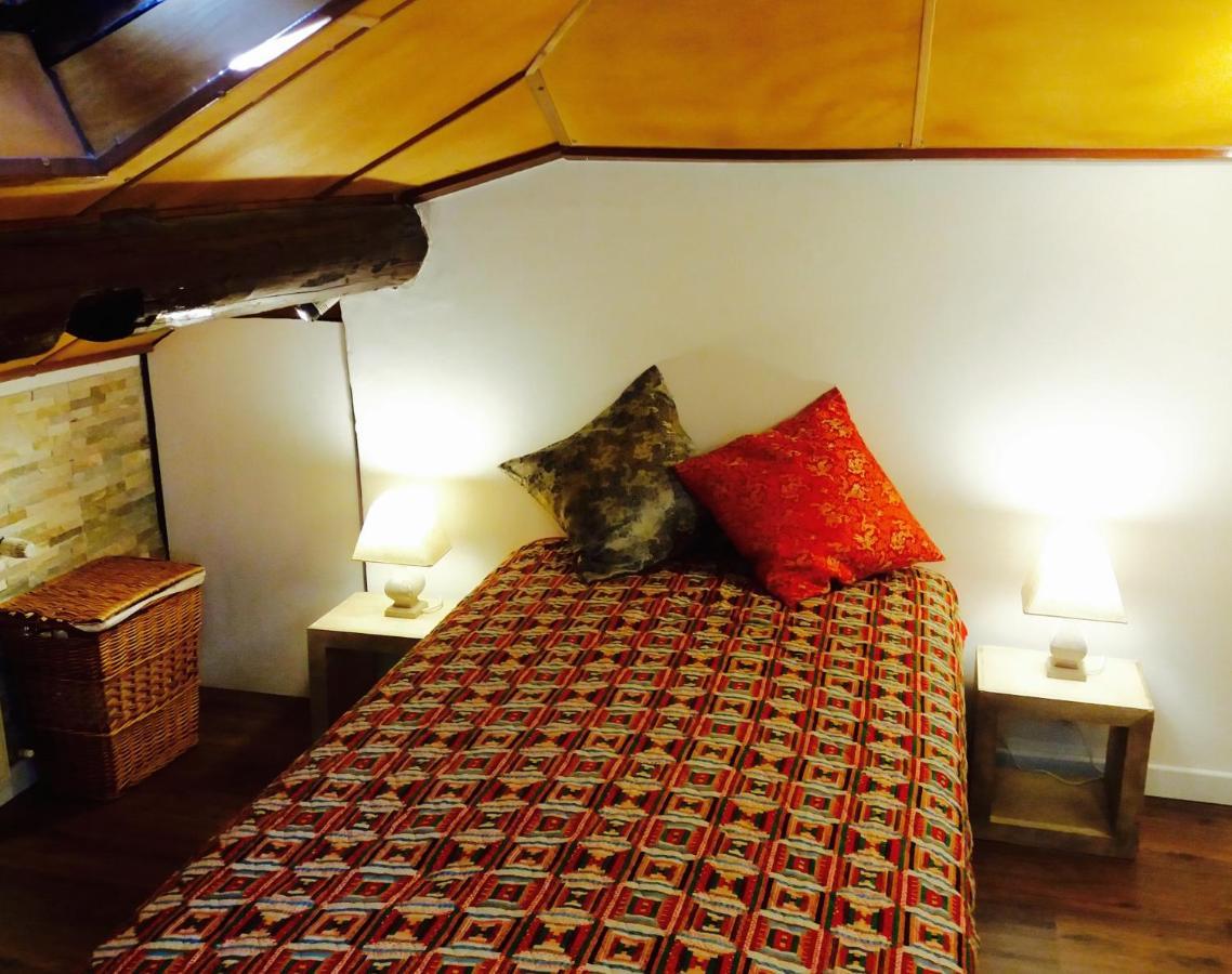 Swanlake Rooms Nebbiuno Екстер'єр фото