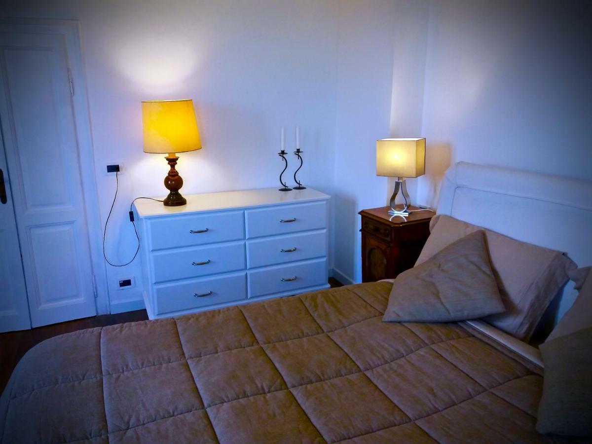 Swanlake Rooms Nebbiuno Екстер'єр фото