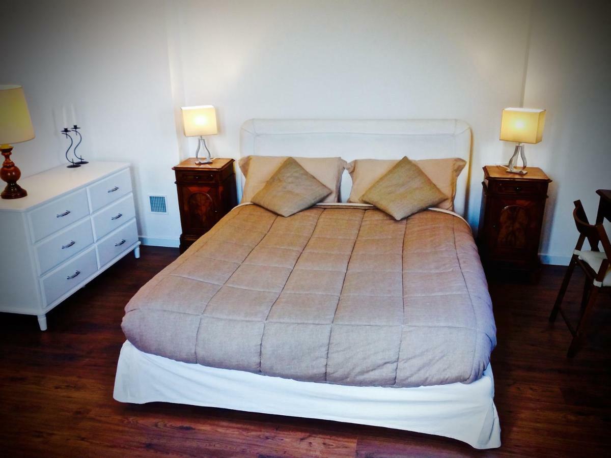 Swanlake Rooms Nebbiuno Екстер'єр фото